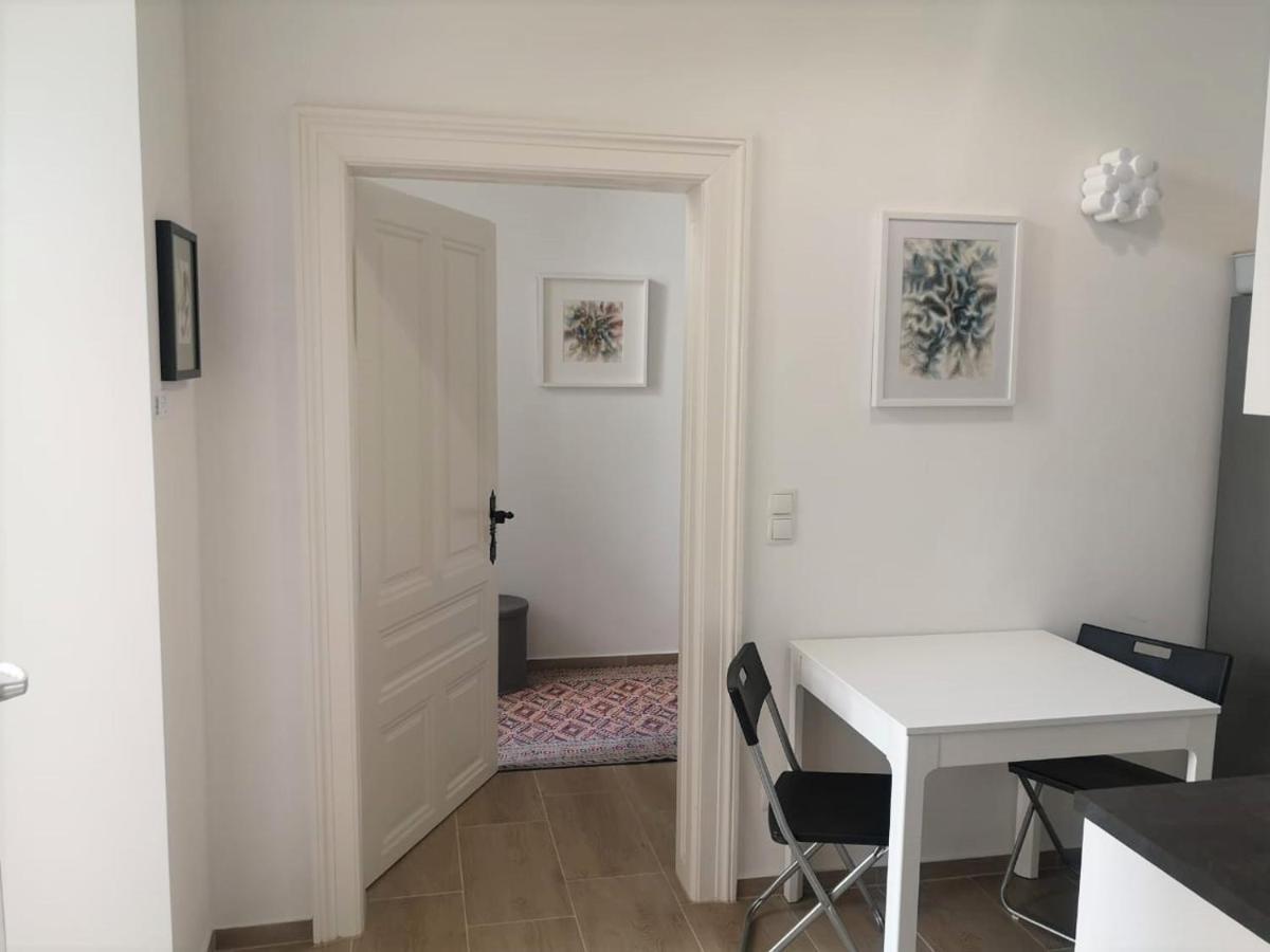 Ruhige Art-Garconniere mit Balkon Lejlighed Wien Eksteriør billede